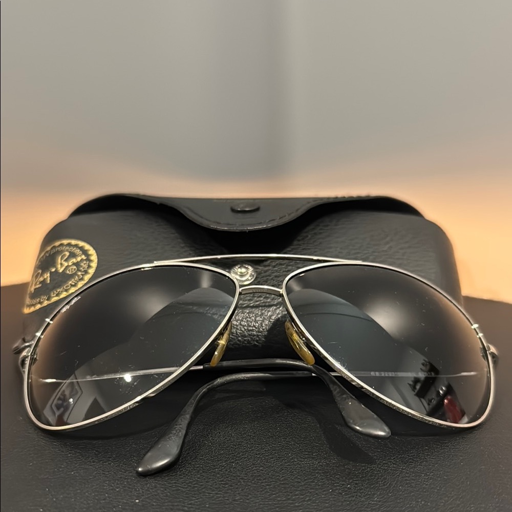 Ray-Ban Silver Aviator Sunglasses